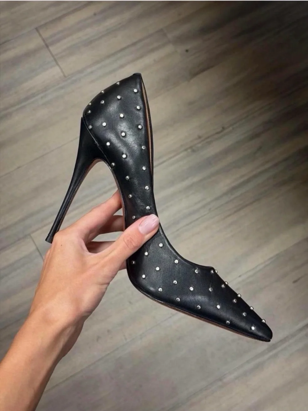 BCBGMaxAzria Black Leather “Nova” Studded Pointed-Toe Stiletto size 10